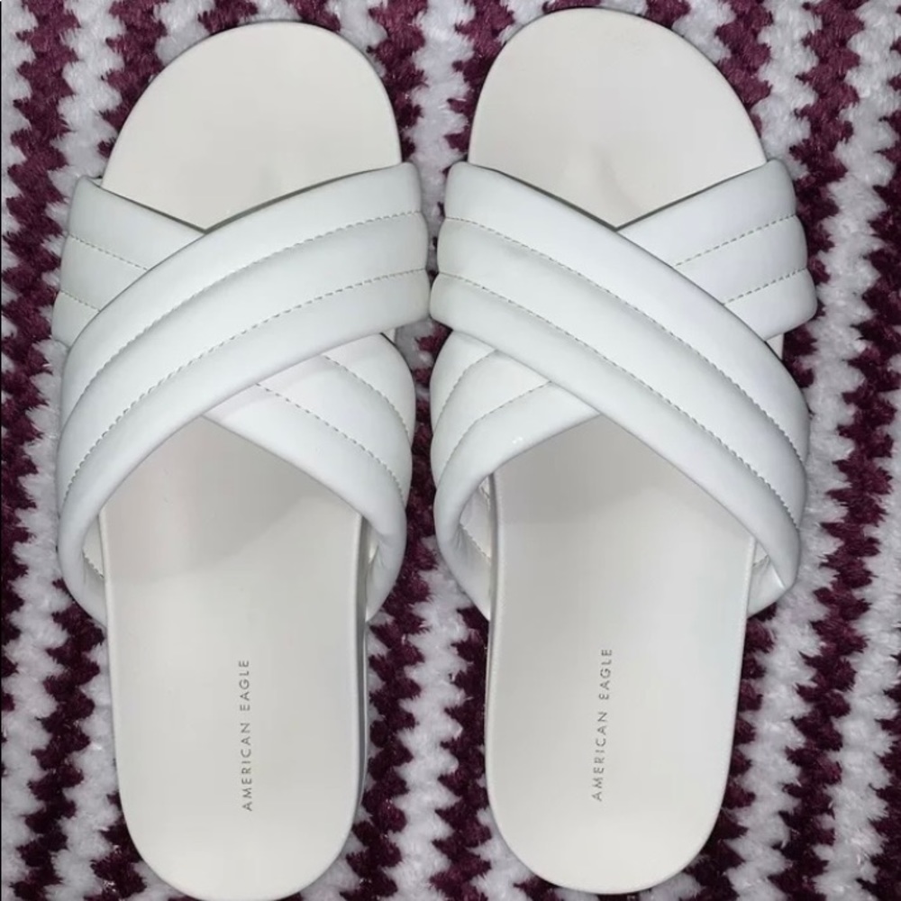 American Eagle Saturday Slide White Sandals - Size 8